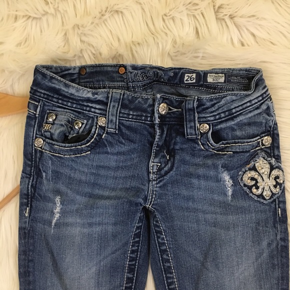 ⚜️SOLD⚜️Miss Me Buckle Embellish Bootcut Jeans - Picture 3 of 8